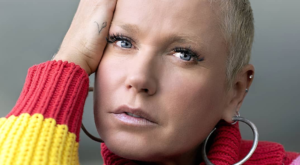 A apresentadora comanda o programa Dancing Brasil, da Record, Xuxa Meneghel (Foto: Reprodução/Instagram)