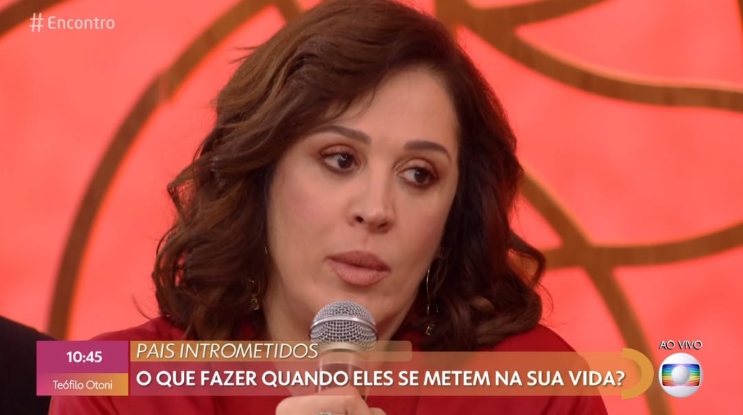 Claudia Raia de Verão 90 no Encontro com Fátima Bernardes da Globo (Foto: Reprodução)