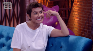 A atriz Deborah Secco abriu o jogo em entrevista para o talk show Lady Night, de Tatá Werneck. (Foto: Reprodução)