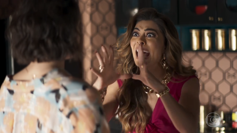 Maria da Paz (Juliana Paes) perderá o controle ao flagrar traição de Régis e Josiane em A Dona do Pedaço (Foto: Reprodução/Globo)