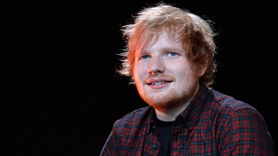 O cantor Ed Sheeran está preparando um álbum de colaborações com grandes artistas (Foto: Reprodução)