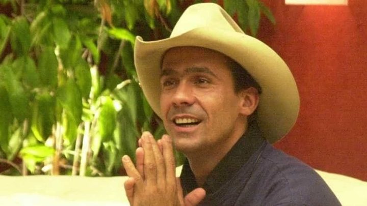 Rodrigo Cowboy foi o vencedor da segunda temporada do BBB. (Foto: Reprodução)