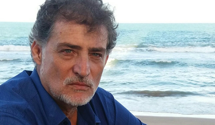 Giuseppe Oristanio teve seu contrato renovado pela Record e estará em Amor Sem Igual, nova novela das sete da emissora paulista. (Foto: Reprodução)