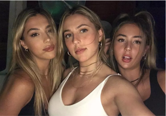 Sistine, Sophia e Scarlet Stallone, filhas de Sylvester Stallone (Foto: Reprodução/Instagram)