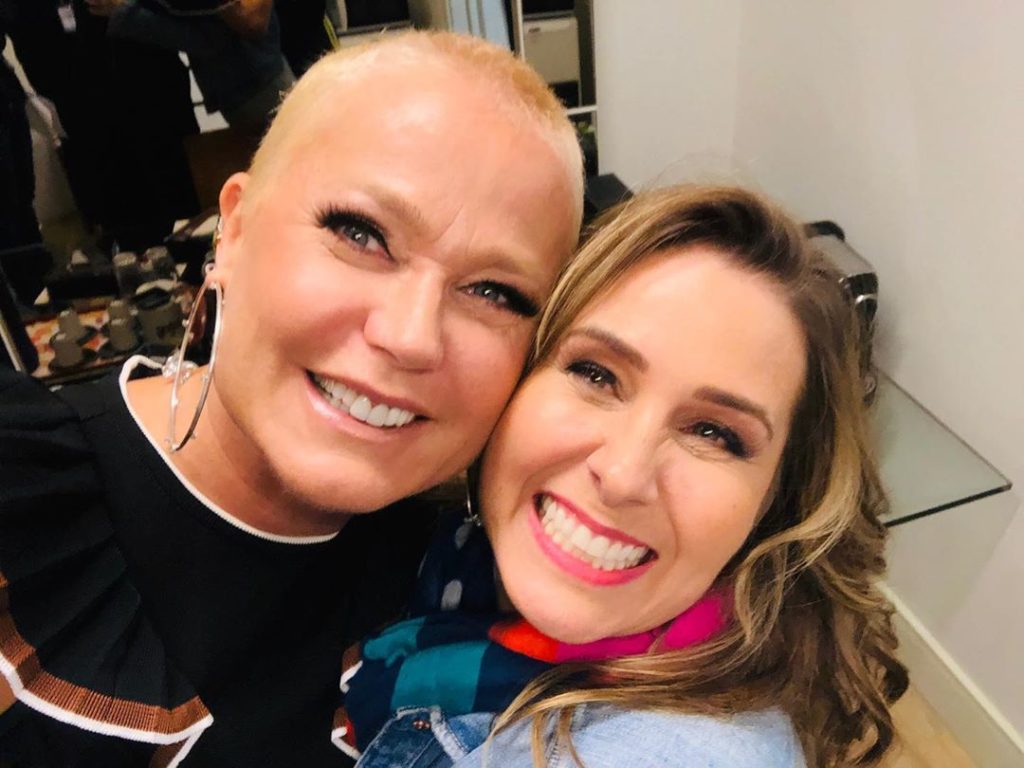 Xuxa opina sobre novo visual de Andréa Sorvetão (Foto: Reprodução)