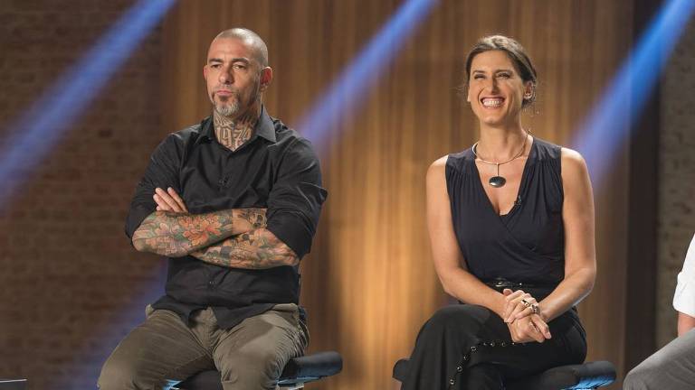 Paola Carosella e Henrique Fogaça, jurados do Masterchef, reality da Band, terão programas solo em 2020 (Foto: Divulgação)