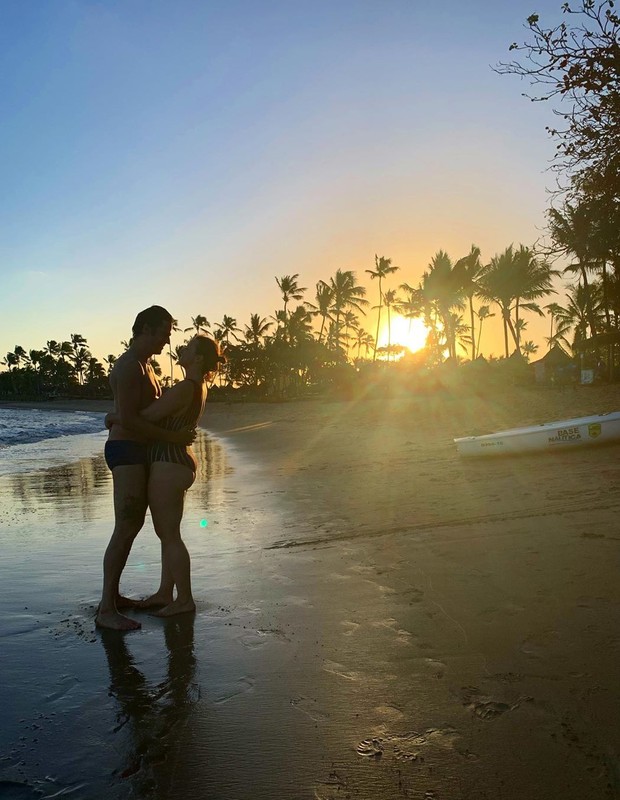 Matheus Solano e Paula Braun (Foto: Reprodução Instagram)