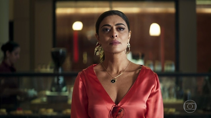 Juliana Paes (Maria da Paz) em cena de A Dona do Pedaço, que registrou audiência recorde (Foto: Reprodução/Globo)