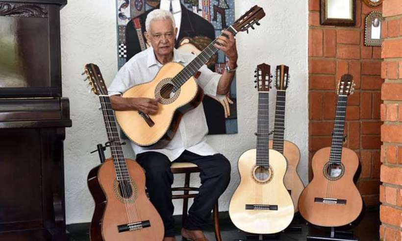 Músico Carlinhos 7 Cordas morreu aos 75 anos de idade, após sofrer uma parada cardíaca (Foto; Antonio Cunha/CB/D.A Press)