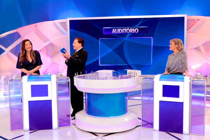 Sonia Abrão, Silvio Santos e Maria Candida no SBT (Foto: Divulgação)