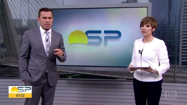 Rodrigo Bocardi e Glória Vanique no Bom Dia SP, da Globo ... - Leia mais em https://www.otvfoco.com.br/rodrigo-bocardi-se-irrita-ao-receber-critica-ao-vivo-durante-bom-dia-sao-paulo-e-rebate-cabecudo/