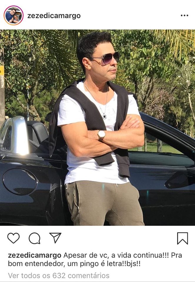 Zezé Di Camargo chama atenção pelo "volume" dp sertanejo que se destacou ao encostar em seu conversível (Imagem: Instagram)