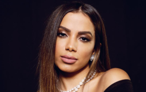 Anitta mostra sua indignação depois de ter malas extraviadas por companhia aérea (Foto: Reprodução)