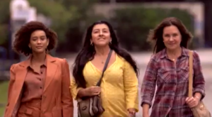 Taís Araújo, Regina Casé e Adriana Esteves em Amor de Mãe, nova novela das nove da Globo (Foto: Reprodução/Globo)