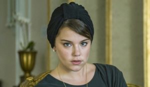 A atriz da Globo, Alice Wegmann está na novela das 18h Órfãos da Terra (Foto: Divulgação)