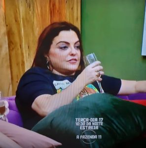 Fabíola Reipert fez revelação bizarra durante o confinamento no reality show A Fazenda, em ação da Record. (Foto: Reprodução)