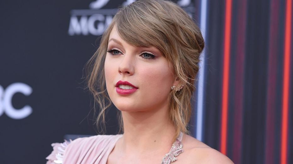 A cantora Taylor Swift fará show no Brasil (Foto: Reprodução)