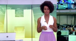 Maju Coutinho em sua estreia como apresentadora no Jornal Hoje  (Foto: Reprodução/Globoplay)