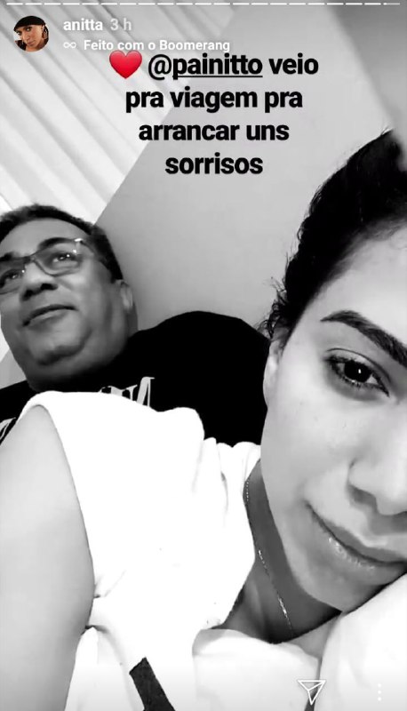 Anitta tem contado com a ajuda da família para atravessar o momento difícil (Foto: Reprodução/ Instagram)