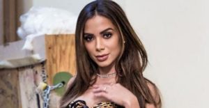 Anitta mudou foto de perfil após ser criticada pelos fãs (Foto: Reprodução)