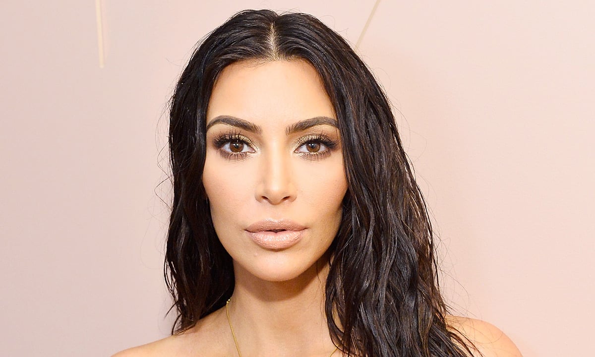 Kim Kardashian disse que adiou o parto de sua filha para fazer as unhas (Foto: Reprodução)