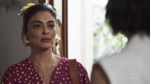 Maria da Paz (Juliana Paes) fará Josiane (Agatha Moreira) virar boleira em A Dona do Pedaço (Foto: Reprodução/Globo)