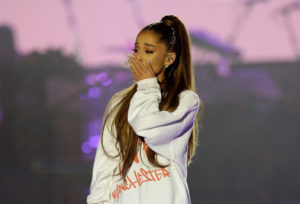 A cantora Ariana Grande fez um grande desabafo emocionante sobre seu sucesso (Foto: Reprodução)