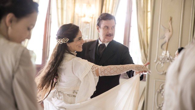 Gloria Pires e Antonio Calloni rejuvenescem em Éramos Seis (Foto: Raquel Cunha/TV Globo/ Divulgação)