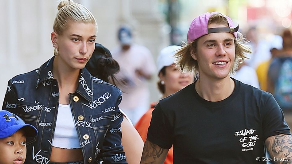 Justin Bieber e Hailey Baldwin são questionados sobre religiosidade (Foto: Reprodução)