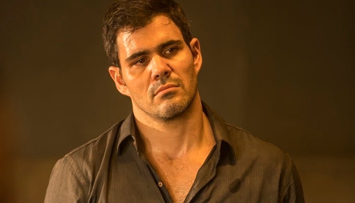 Magno (Juliano Cazarré) em Amor de Mãe, novela das nove da Globo (Foto: Globo/João Cotta)