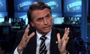 Jair Bolsonaro no Jornal Nacional na época da campanha (Foto: Reprodução)