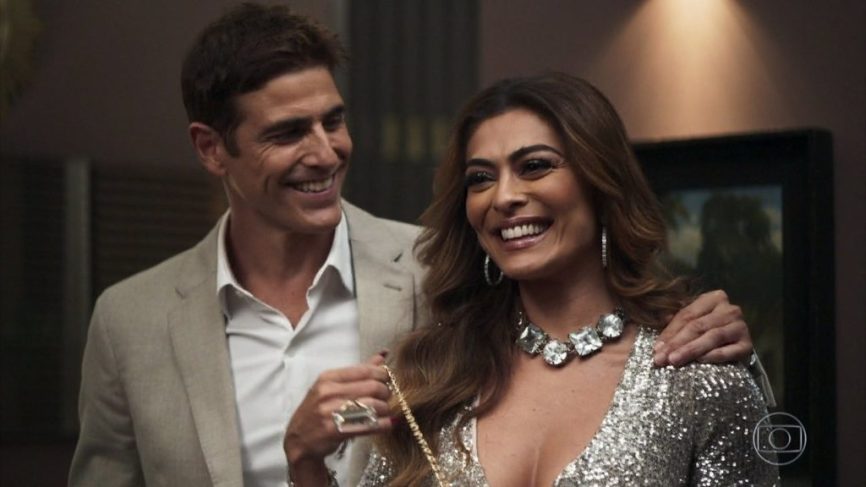 Maria da Paz (Juliana Paes) após discutir com Régis (Reynaldo Gianecchini) resolve perdoá-lo em A Dona do Pedaço (Reprodução: TV Globo)