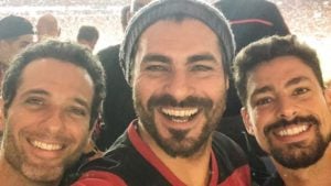 Mouhamed Harfouch, Thiago Lacerda e Cauã Reymond no Maracanã (Imagem: Instagram)