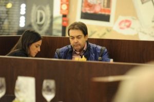 Faustão e sua esposa, Luciana, foram vistos tendo uma possível briga durante um jantar em um shopping de São paulo - Foto:  Francisco Cepeda/AgNews