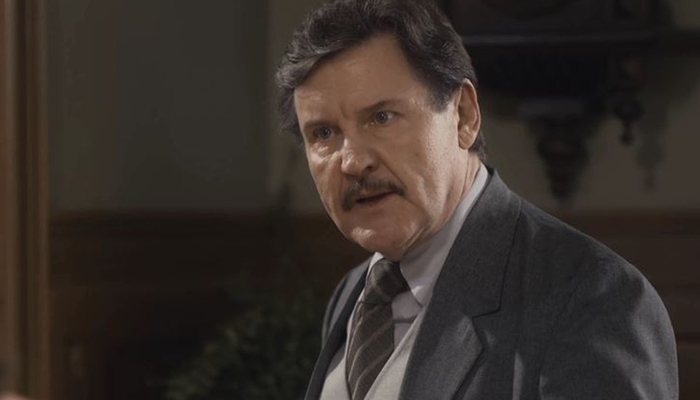 Júlio (Antonio Calloni) em Éramos Seis (Foto: Reprodução/Globo)