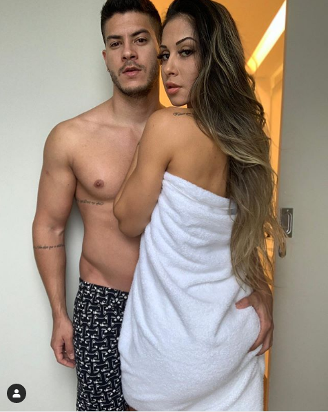 Mayra Cardi e Arthur Aguiar (Foto: Reprodução/ Instagram)