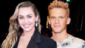 Cody Simpson dá detalhes de seu relacionamento com Miley Cyrus (Foto: Reprodução)