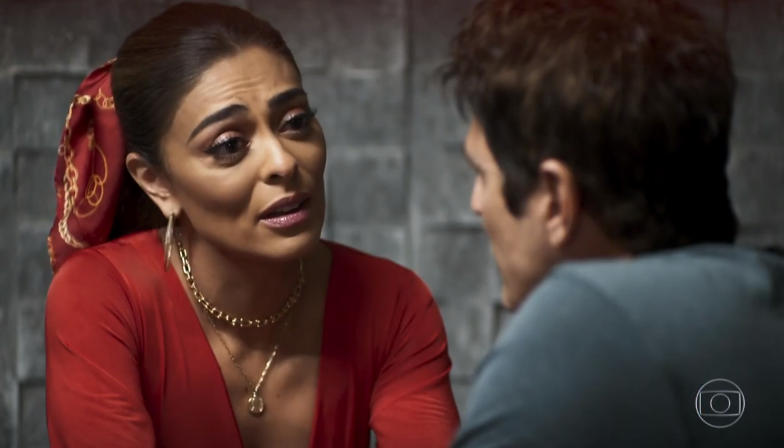 Juliana Paes (Maria da Paz) e Reynaldo Gianecchini (Régis) em cena de A Dona do Pedaço, que teve maior audiência semanal (Foto: Reprodução/Globo)