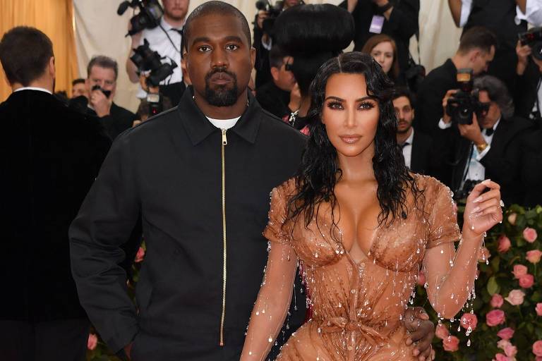 Kim Kardashian fala de acordos que fez com marido depois de sua conversão (Foto: Reprodução)