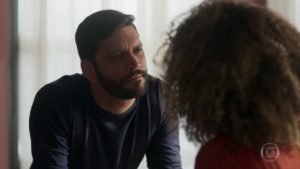 Diogo em cena de Bom Sucesso (Foto: Reprodução/Globo)