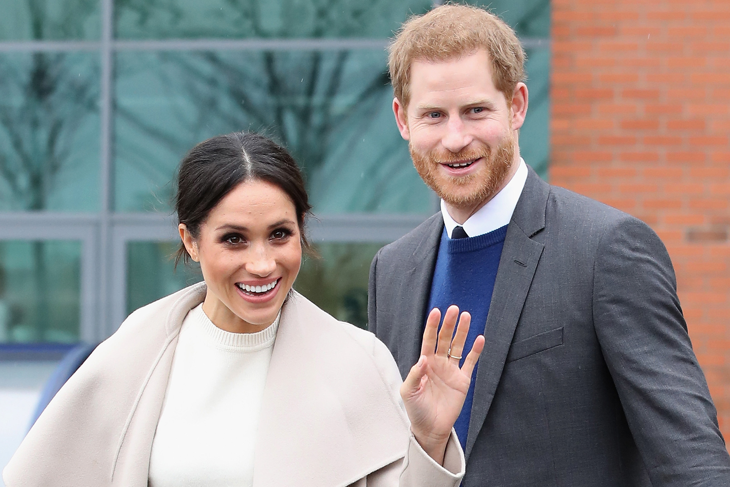 Família Real fica desapontada com a decisão de Harry e Meghan Markle de abandonar a coroa (Foto: Reprodução)