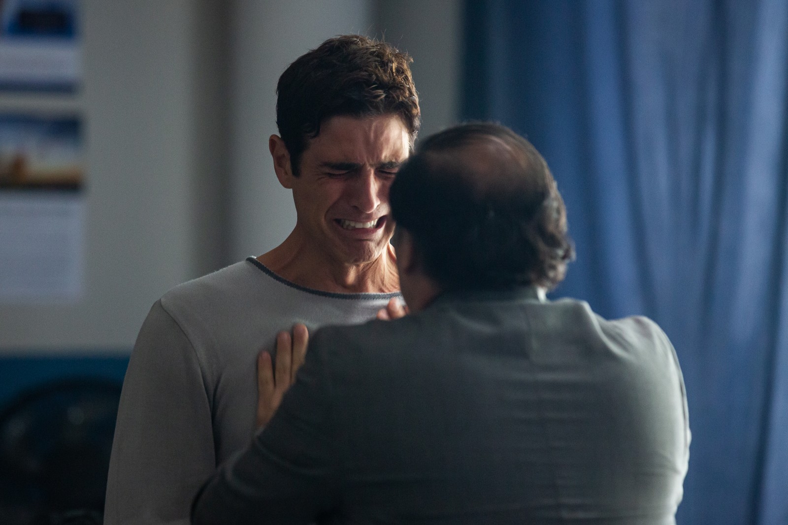 Régis ao se encontrar com Deus na novela A Dona do Pedaço (Foto: Reprodução)