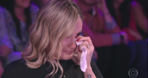 Claudia Leitte precisa abandonar coletiva do The Voice Kids (Foto: Reprodução/TV Globo)