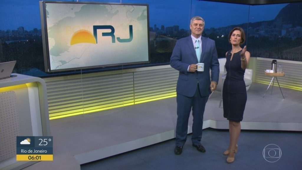 Priscila Chagas e Fachel no comando do jornalístico Bom Dia RJ (Foto: Reprodução/TV Globo)