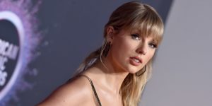 Taylor Swift lidera lista de cantores mais bem pagos do mundo (Foto: Reprodução)