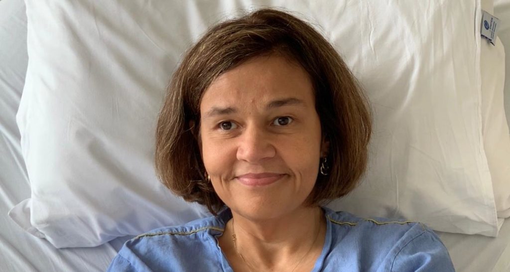 A famosa comediante da Globo, Cláudia Rodrigues é obrigada a voltar para o hospital e vai para UTI (Foto: Reprodução)