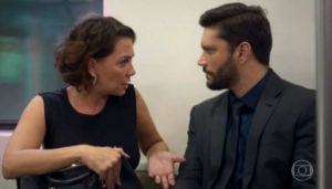 Nana e Diogo em cena da novela Bom Sucesso (Foto: Reprodução)