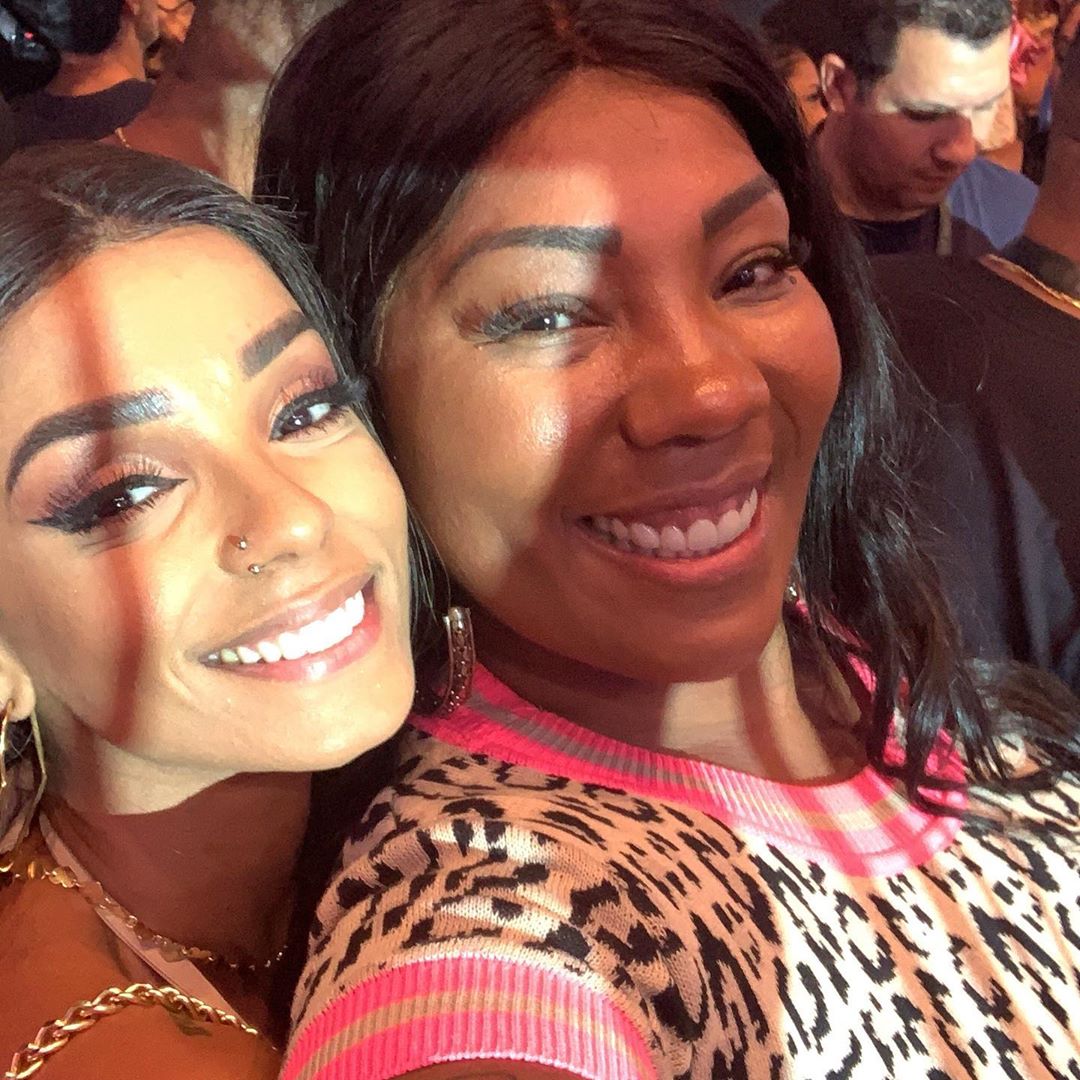 Mãe da famosa cantora e funkeiro, Ludmilla, Silvana Oliveira fez uma homenagem daqueles para sua nora, Brunna Gonçalves (Foto: Reprodução/Instagram)