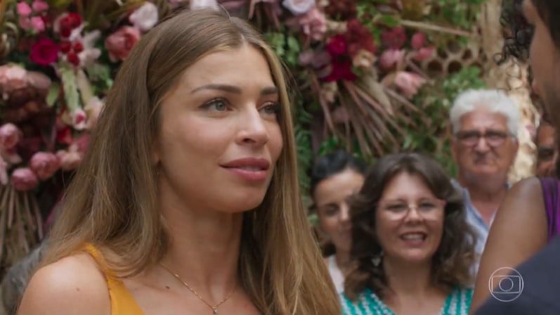 Grazi Massafera (Paloma) no último capítulo de Bom Sucesso, fenômeno de audiência das 19h na Globo (Foto: Reprodução/Globo)