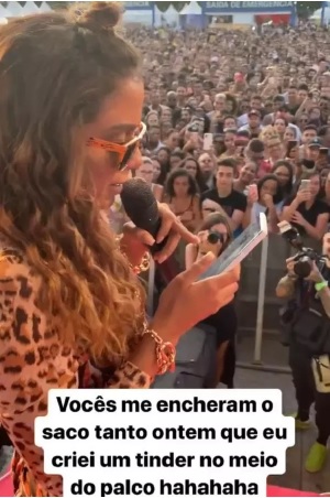 Anitta criou uma conta no Tinder 